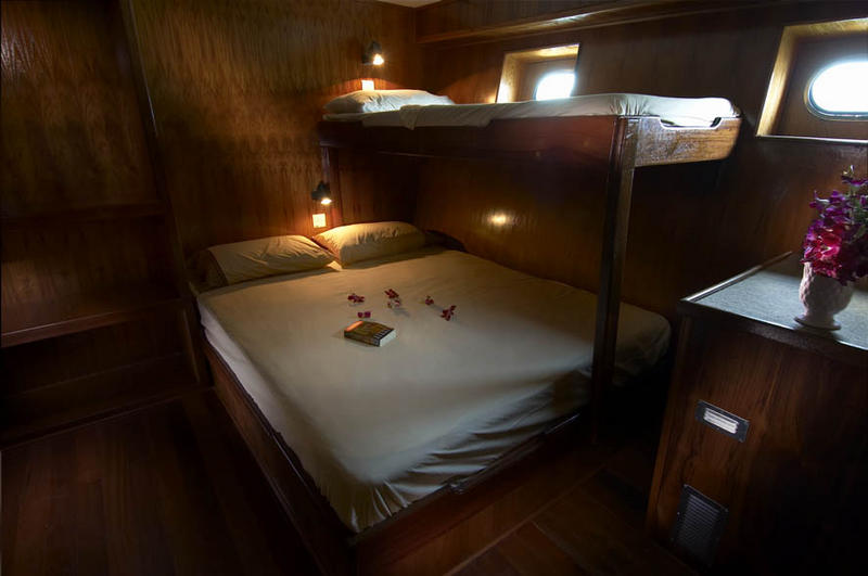 http://www.world-ocean-trip.ru/storage/galleries/103/original/ROOM%2006.jpg